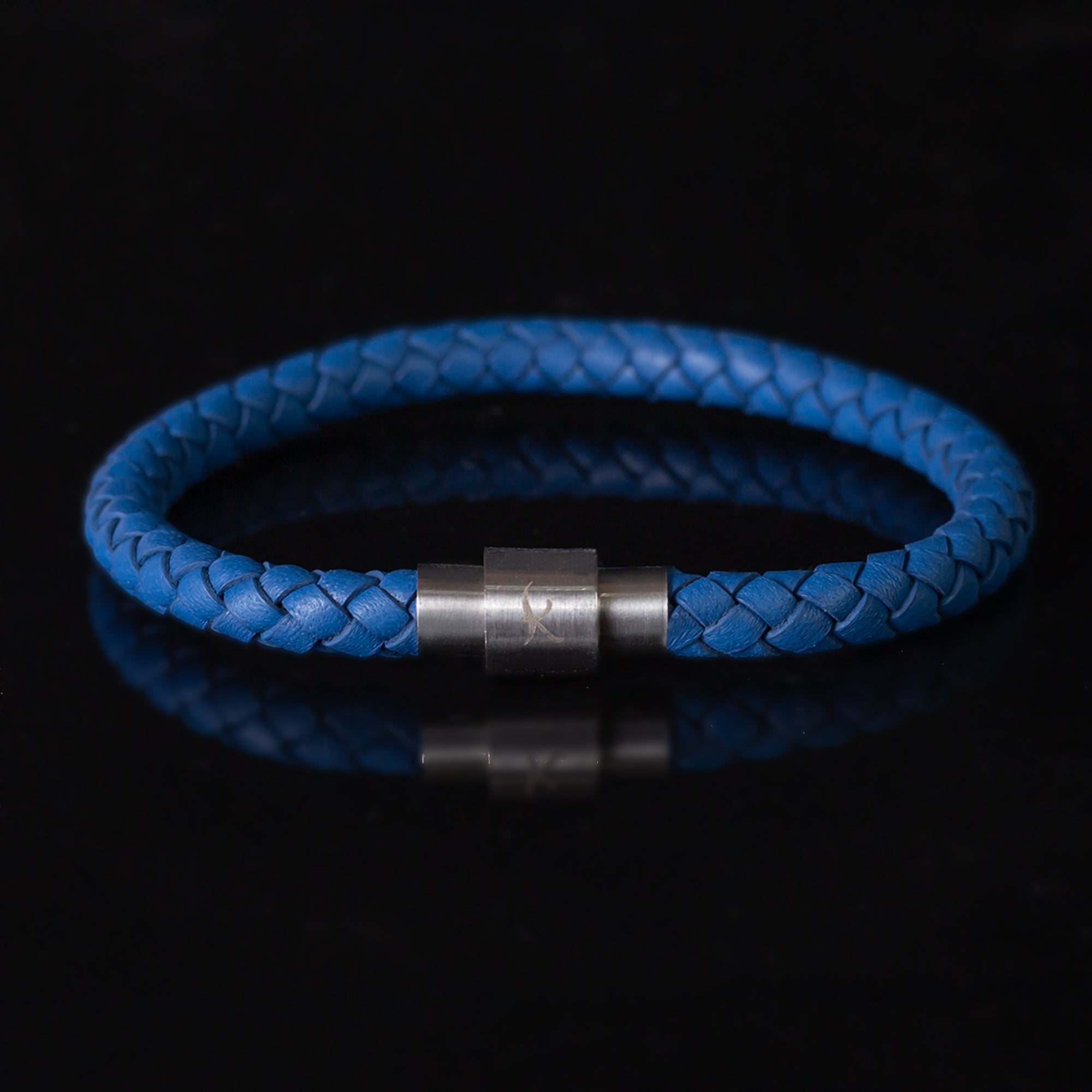 Luxury Bracelet- Single Blue - Silver Clasp - SK Zilla